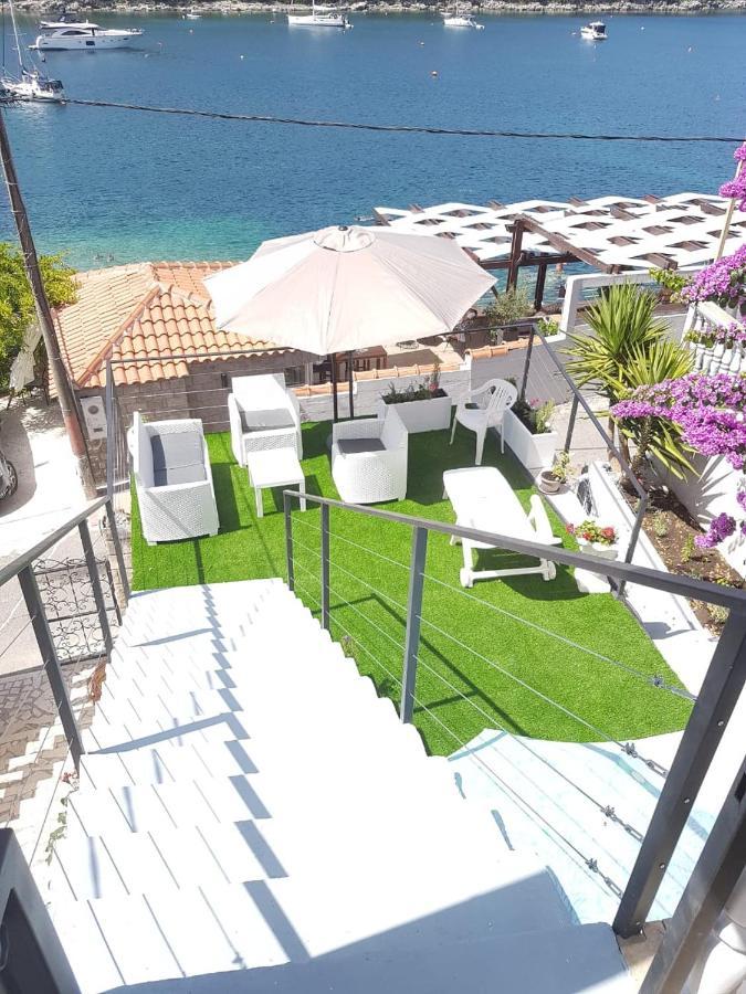 Waterfront Townhouse Sunset View With Garage Apartment Bigovo Luaran gambar