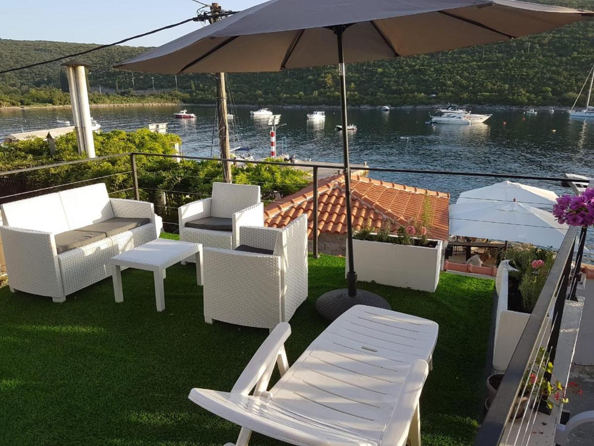 Waterfront Townhouse Sunset View With Garage Apartment Bigovo Luaran gambar